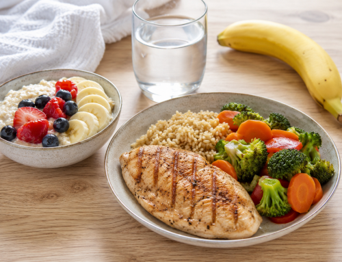 Qué comer antes y después de entrenar para rendir y recuperar